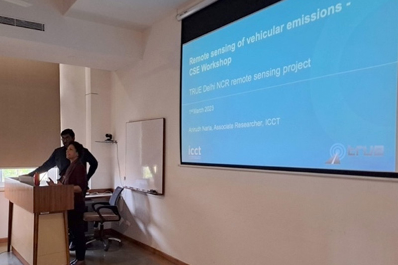 Anirudh Narla (ICCT) and Anumita Roy Chowdhury (Centre for Science and Environment) discuss the New Dehli report sensing project.
